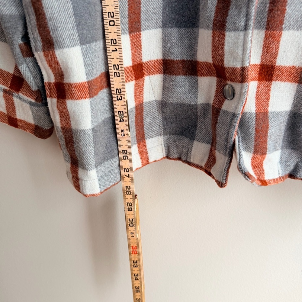 Women’s Plaid Button Down flannel Shirt HFX Mountain- Gray and Brown- Size Small - Picture 7 of 9